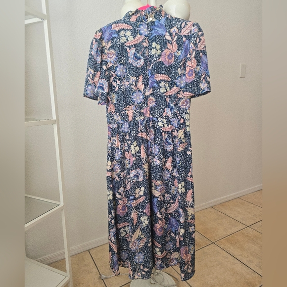 Julia Jordan Midi Dress - Picture 4 of 7